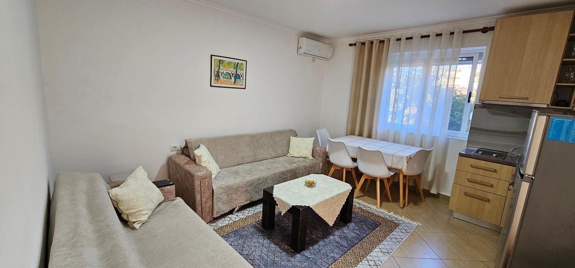 Aliaj Guest House Berat Exterior photo